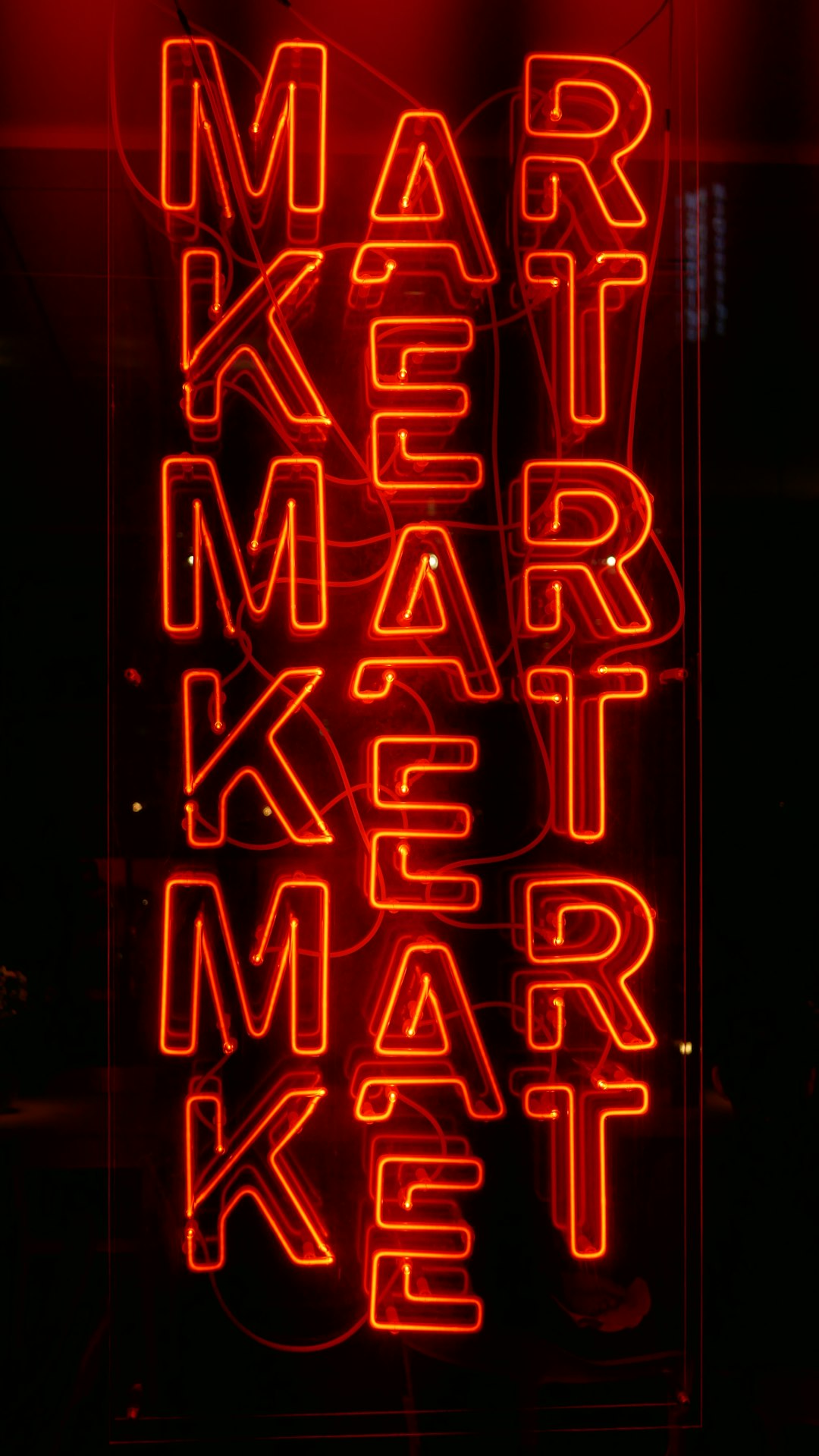 red-market-sign-iiwcjgk3704